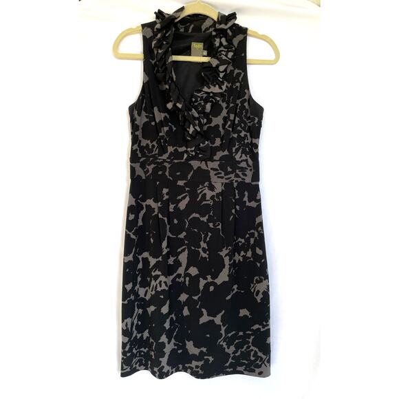 Taylor Ruffle Front Black Grey Sleeveless Sheath Abstract Floral Dress, Size 8 - Picture 1 of 6